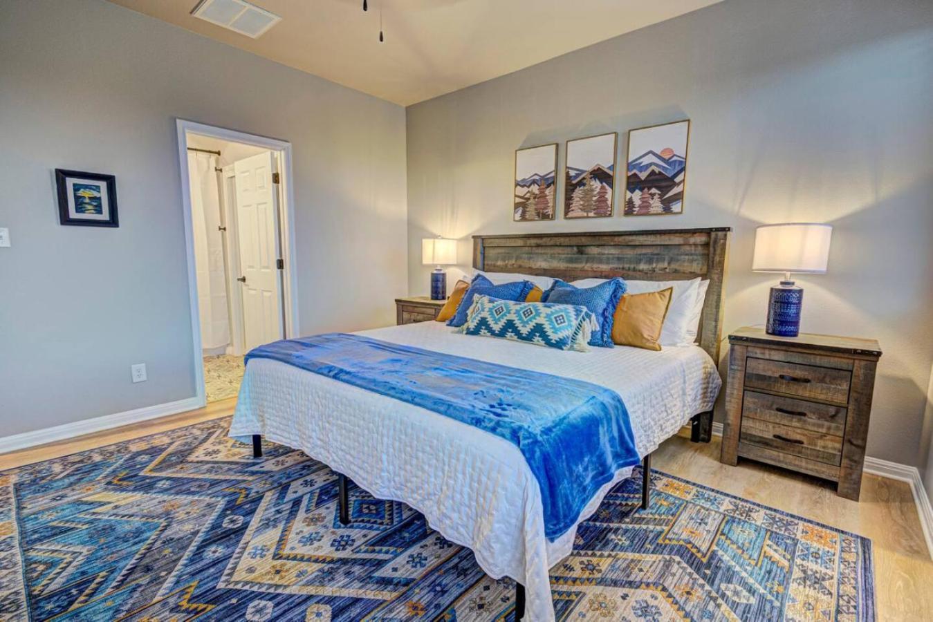 The Lodge At Little Ranches Central Sleeps 26 Wimberley Eksteriør billede